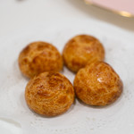 北島亭 - 2019.9 グリュイエールチーズを練り込んだシュー