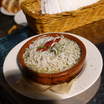 YAICHIRO - シラスのアヒージョ