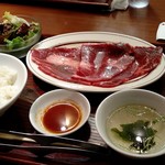 Yakiniku Horumon Sansuien - 