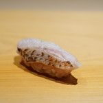 こま田 - ノドグロ