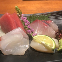 麻布箪笥町 天涼庵 - ・鯛 ・鮪 ・カンパチ ・帆立