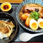 らぁ麺 おかむら - 贅沢おかぶらっくとMIKU丼とクリームブリュレ。