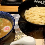 Raamenkagetsuarashi - 頑者のつけ麺200g 790円