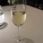 レフェルヴェソンス - フロマージュによく合いましたが、強烈でした。