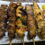 もつ焼き 大渕 - もつ焼きをお任せで塩５本４５０円