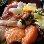 浜清丸 - 海鮮丼アップ