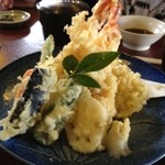 浜清丸 - 天ぷらは沢山。