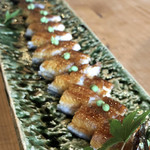 徳山鮓 - 鰻は意外と淡白でマイルド。素材の良さがなせる技。