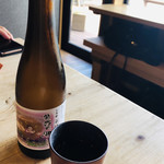 徳山鮓 - 「紫霞の湖」徳山鮨限定のお酒。辛口で爽やか！