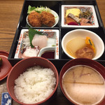 小良里いがらし - 日替り弁当850円