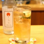 Takamura - サントリー角のダブルのハイボール　　２杯目は ”炭酸水しらら” で