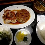 Moura Shokudou - ハンバーグと唐揚げ定食