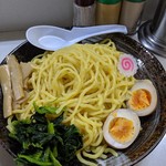 ラーメンぶーけ - 濃厚魚介つけ麺　大盛り
