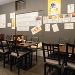 居酒屋 ちょいちょい - テーブル席