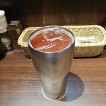 かれー工房のえる - ３０分飲み放題は＋４９０円(税込)。写真はカムカムサワー。何かエナジードリンクが入っているのかな。