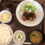 二階のはま田 - はま田のコロッケ定食（770円）