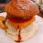 エーエス クラシックス ダイナー - チーズアバランチバーガー