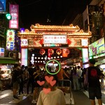 福州世祖胡椒餅 - 【饒河夜市】丸で囲んである所がお店です。