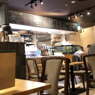 海鮮横丁 うおくに_2