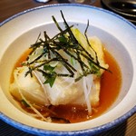 Sousaku Washoku Koshitsu Izakaya Momiji Tou - 揚出し豆腐