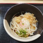 うどん市場 - 温玉ぶっかけ小　冷　￥330