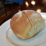 Youshokuya Manjare Takinami - セットのパンです。