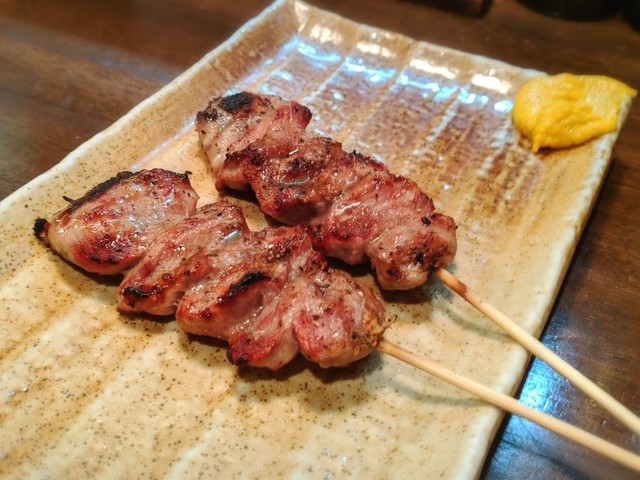 もつ焼き処 竹次（モツヤキドコロ タケジ） - 布田（居酒屋）