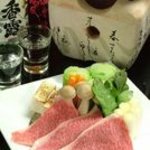 Zenseki Kanzen Koshitsu Nanashou - 【県産最高級黒毛和牛】のすき焼き　　コース料理でも味わえます。