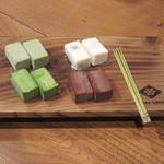 三原の二階 - 豆腐の生チョコ 300円
