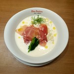 黄金の塩らぁ麺 ドゥエイタリアン - 冷製白いらぁ麺