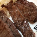 味の牛たん 喜助 - 牛たん炭火焼 しお（3枚）