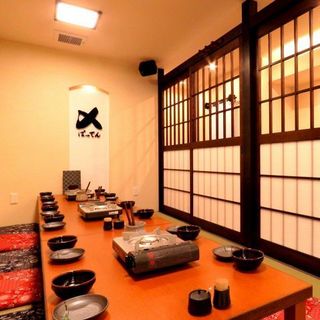 半個室は7〜10名様までご利用可能です。