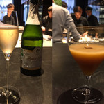 フロリレージュ - 左:最初の一杯目は白ぶどう
      右:桃とほうじ茶