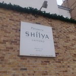 パティスリーシイヤ - 店舗ロゴ。