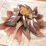 うを徳 - 大阪湾いわしの刺身
