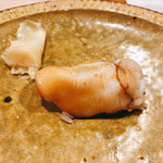 うを徳 - 石影貝のにぎり