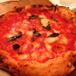 築地トゥットベーネ - マルゲリータ