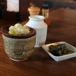 そば 吉里吉里 - 蕎麦汁と薬味