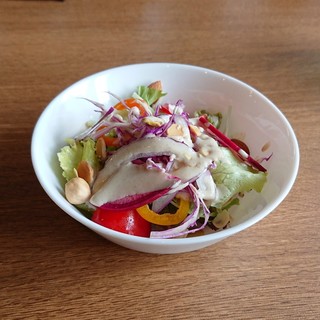 ナッツカフェ&バル イケヤ_2