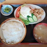 Goban Shokudou - 焼肉目玉定食 800円