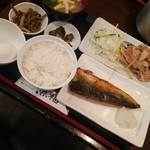鮮魚旬菜 魚福 - おかず選択の定食