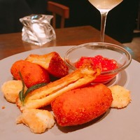 オービカ モッツァレラバー 梅田店 - 