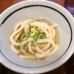 Marugame Seimen - 蛇口からお出しを注いで