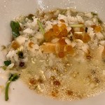 拉麺 イチバノナカ - 飯を残ったスープにドボン！