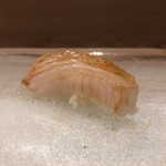 うを徳 - 淡路島 星鰈（握り）