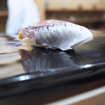 日本橋蛎殻町 すぎた - 鯵の握り