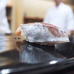 日本橋蛎殻町 すぎた - 鯵の握り（お代わり）