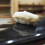 日本橋蛎殻町 すぎた - 穴子の握り（塩）