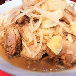 ラーメン二郎 - 豚