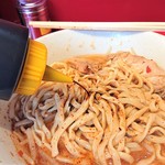 ラーメン二郎 - 赤酢投入～♪